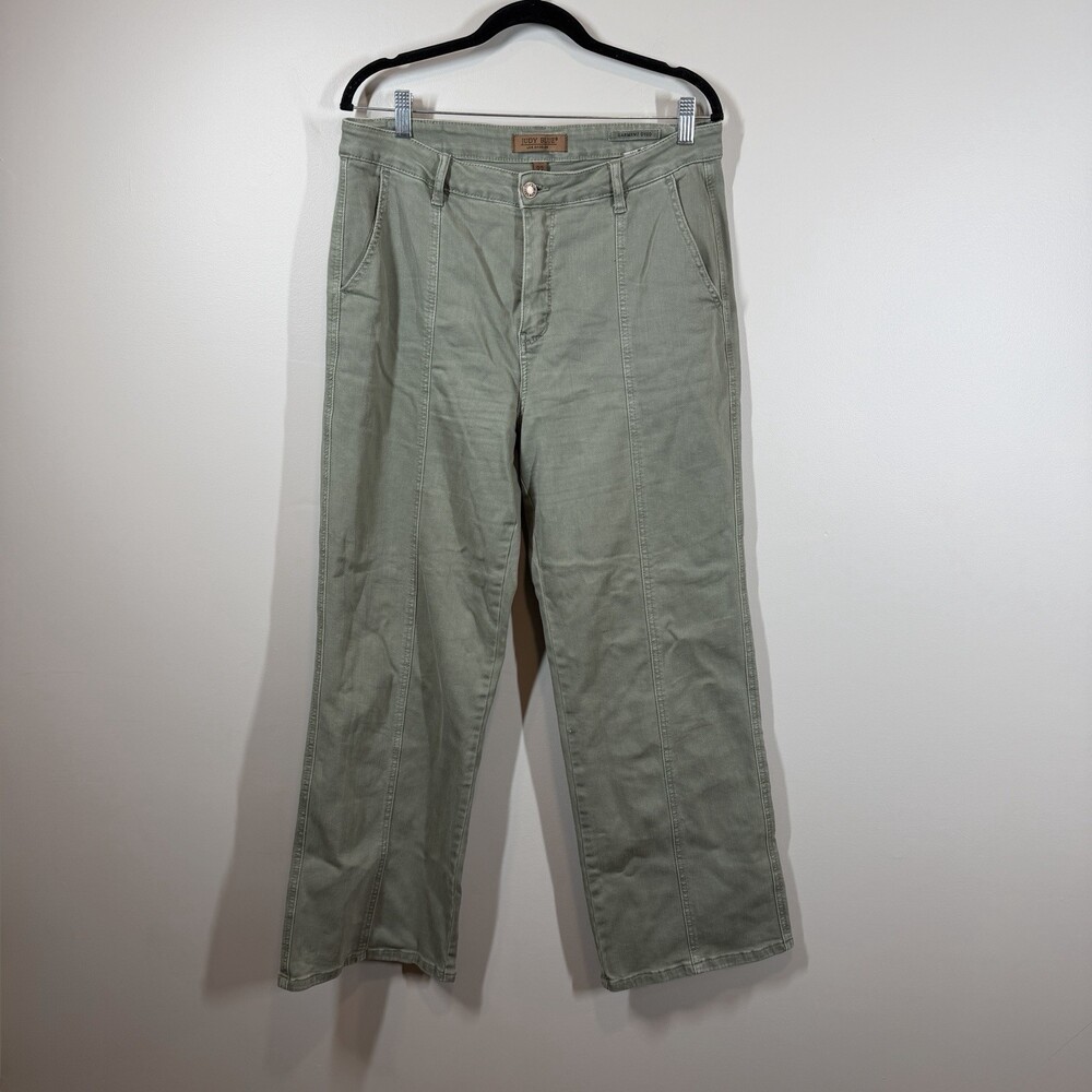 Judy Blue Wide Leg Cropped Pants Size 32 Sage Green Garment Dyed High Rise‎
